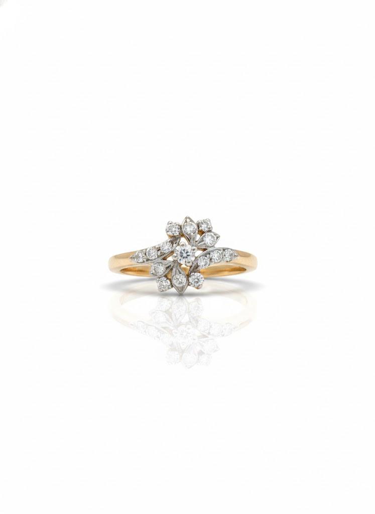 DIAMOND LADY RING